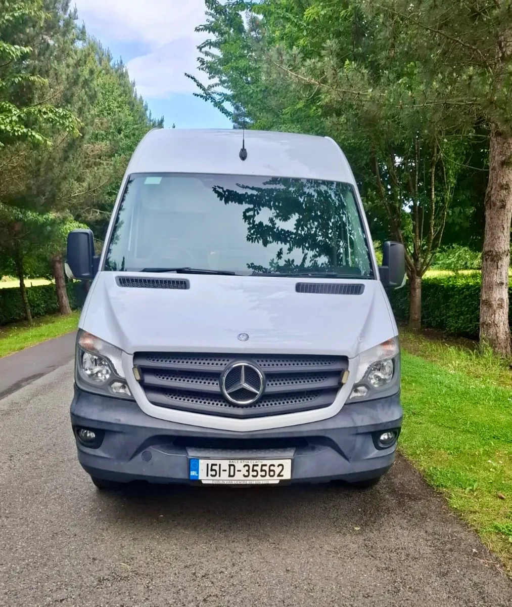 Mercedes Sprinter Crew cab  2015 DOE6/26 - Image 3
