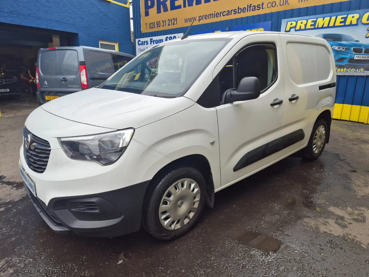 Vauxhall Combo 2021 - Image 2