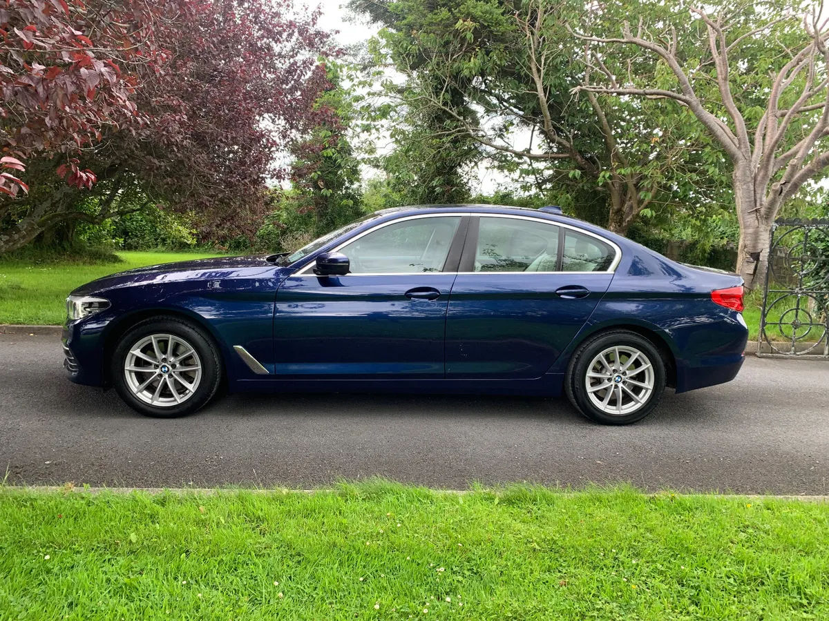 BMW 5-Series 2020 - Image 3