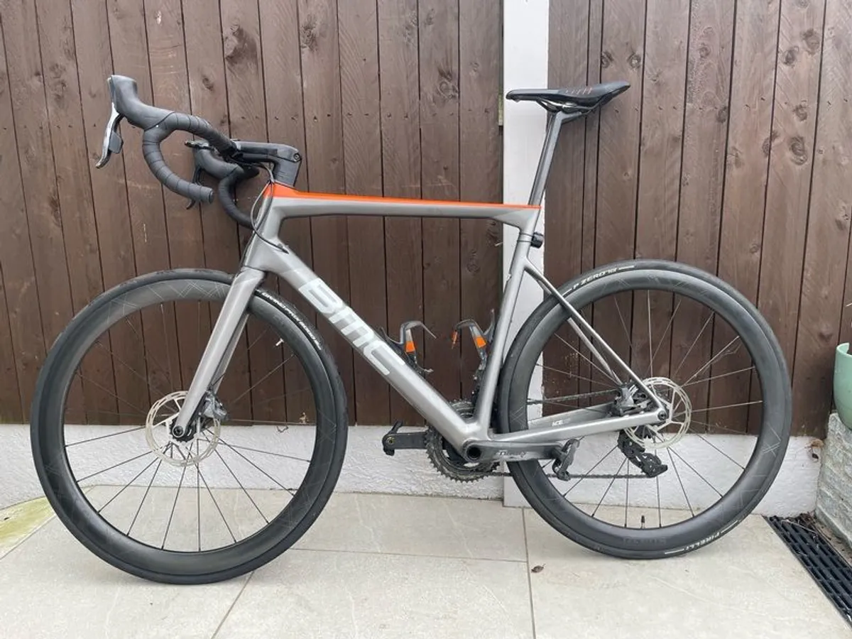 BMC SLR02 One Roadmachine - Image 1