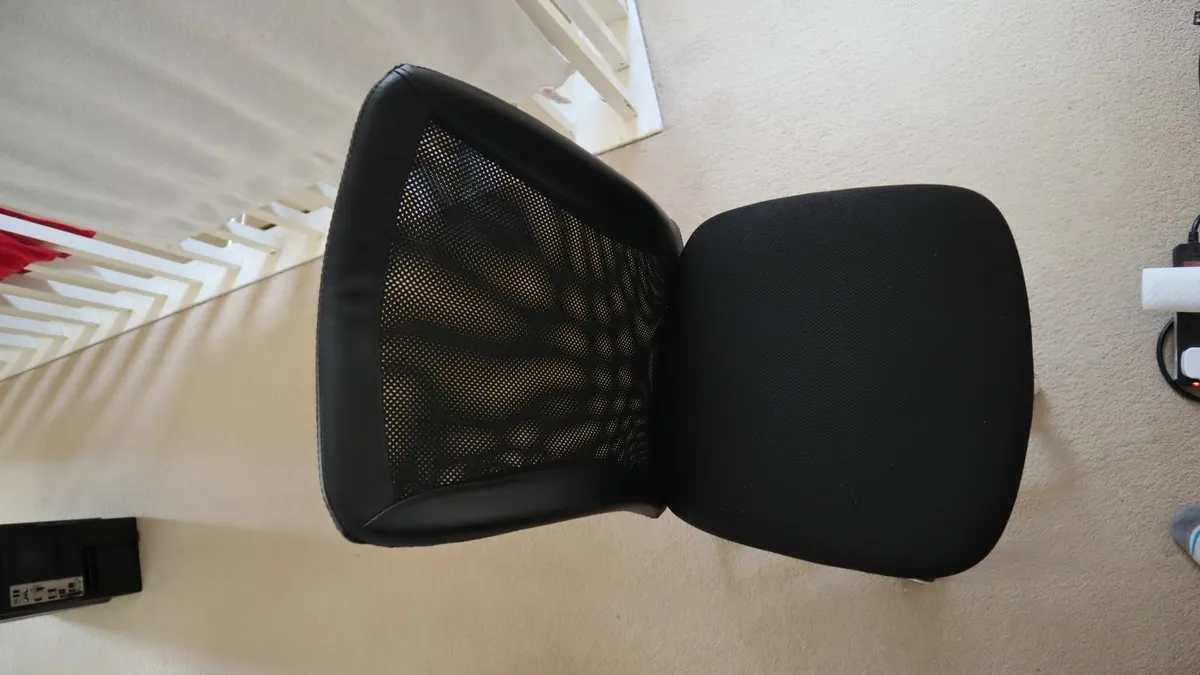 Office chairs - Image 2