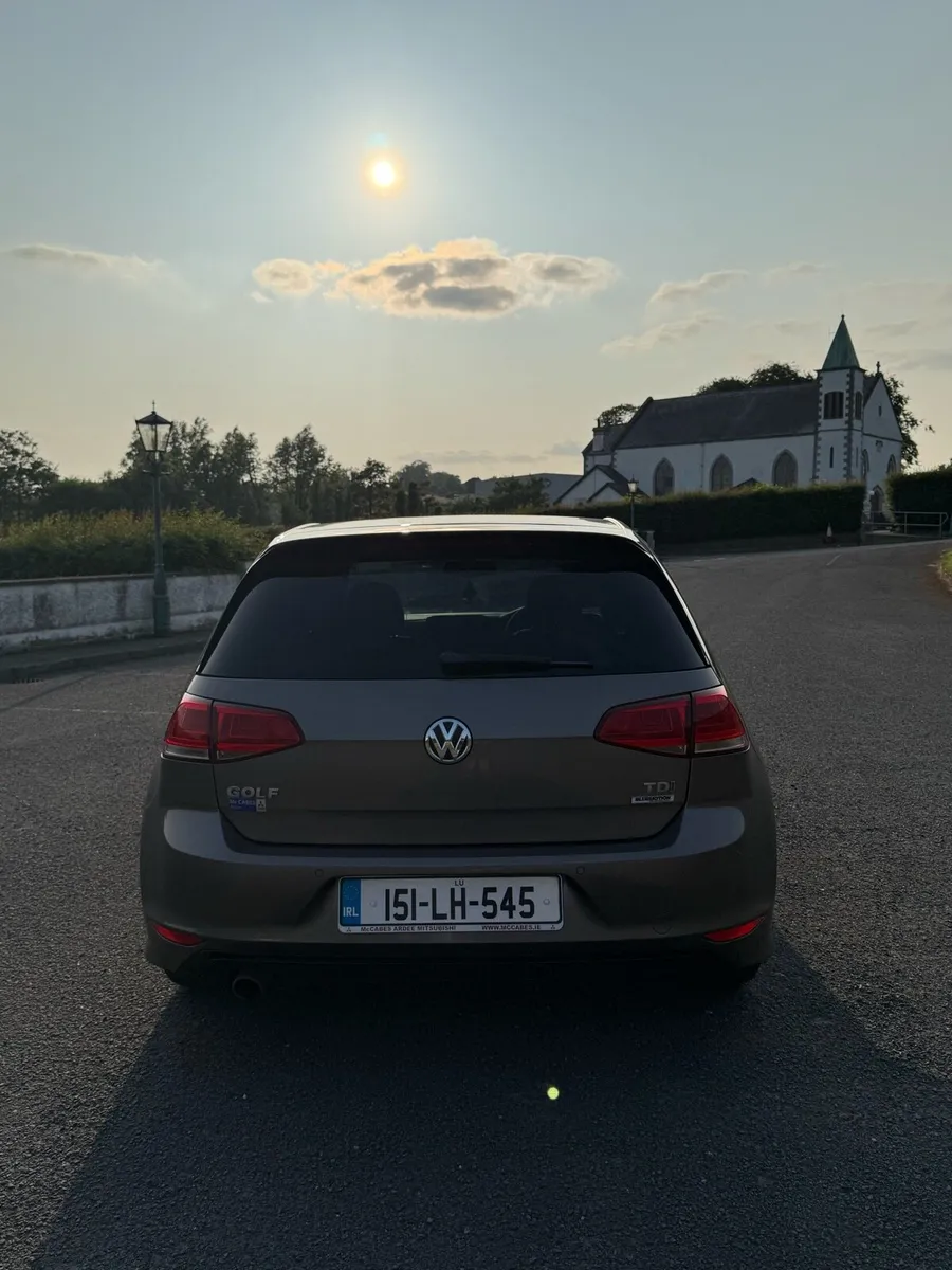 Volkswagen Golf R Line - Image 4