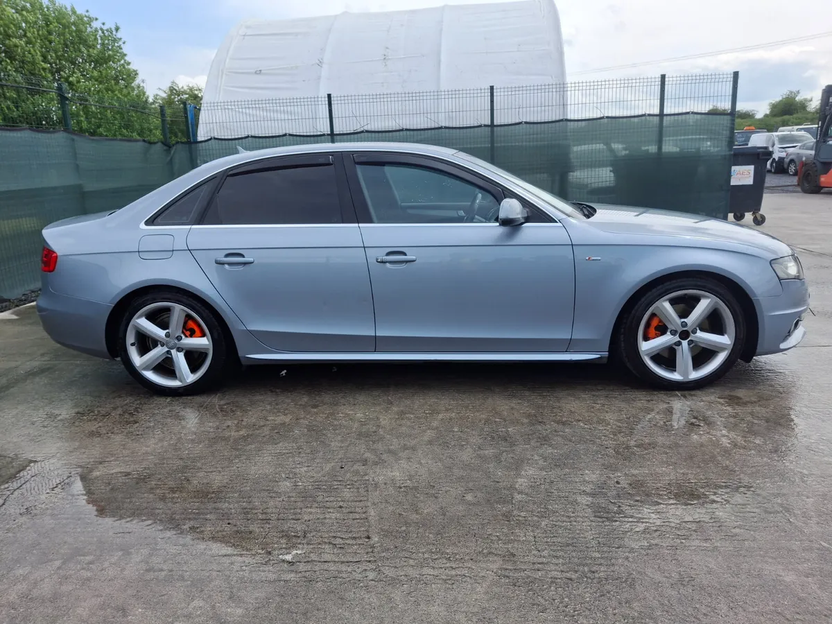 2010 Audi A4 S-Line 2.0 Tdi - Image 3