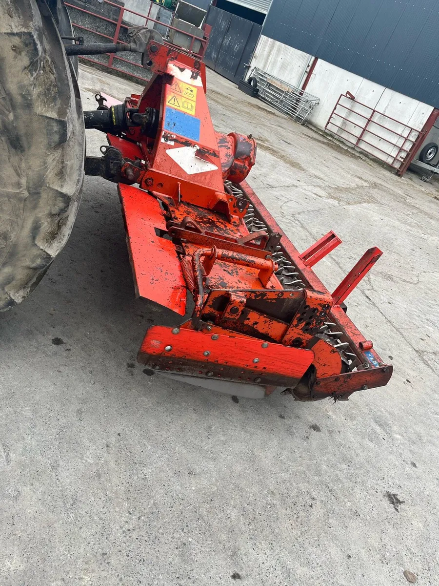 Kuhn 3002D - Image 2