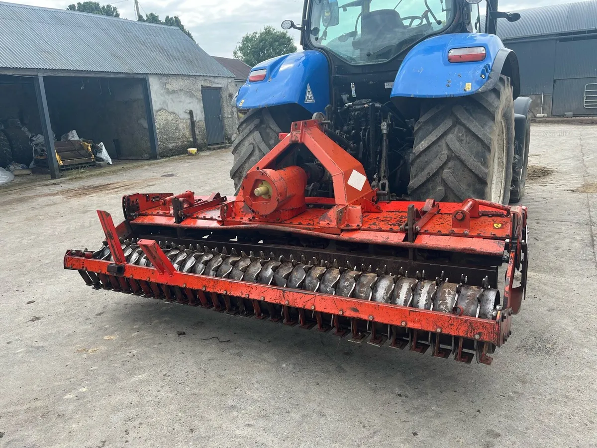 Kuhn 3002D - Image 3