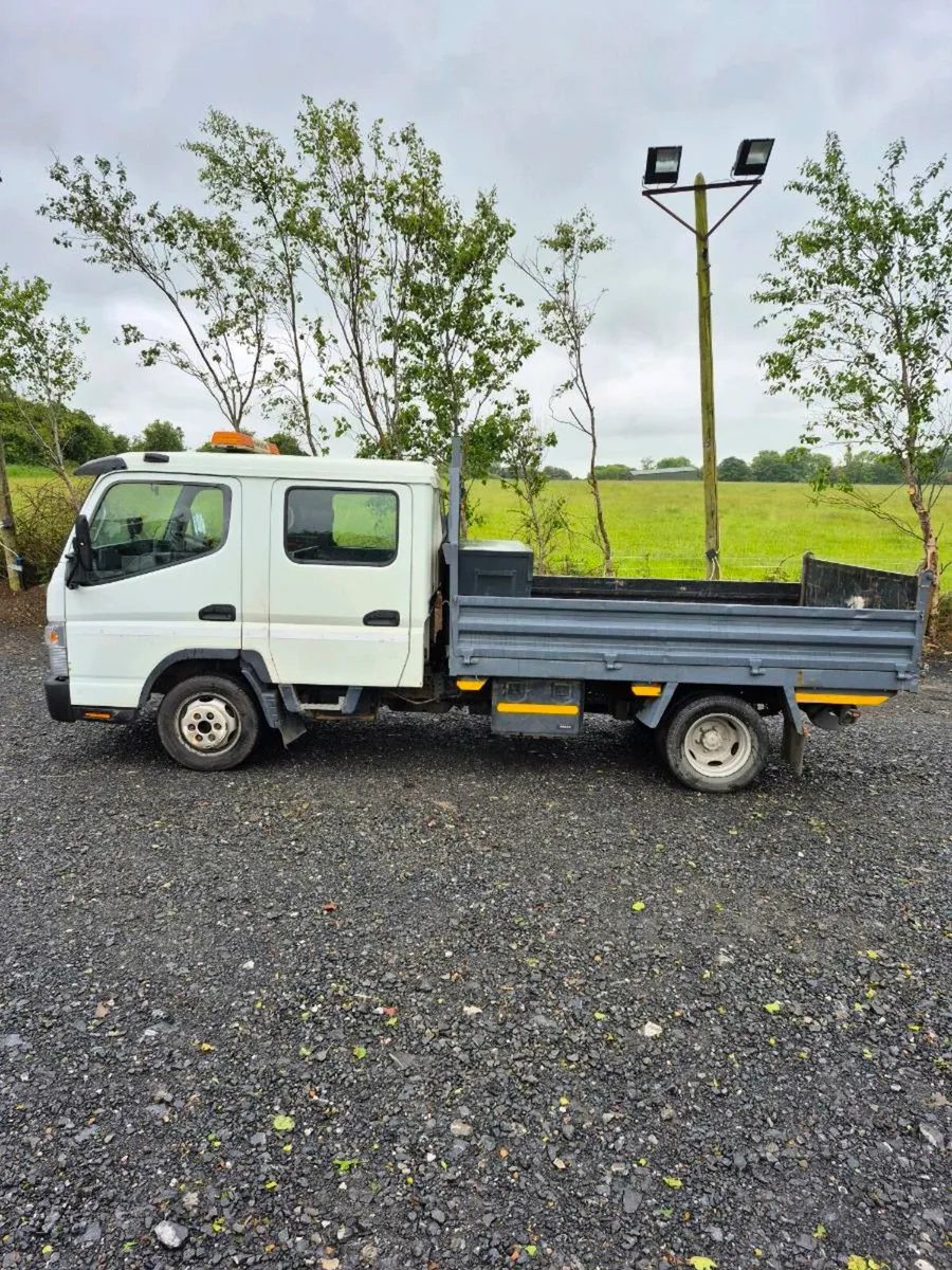 2014 Fuso Canter Crew Cab 3.5T - Image 4