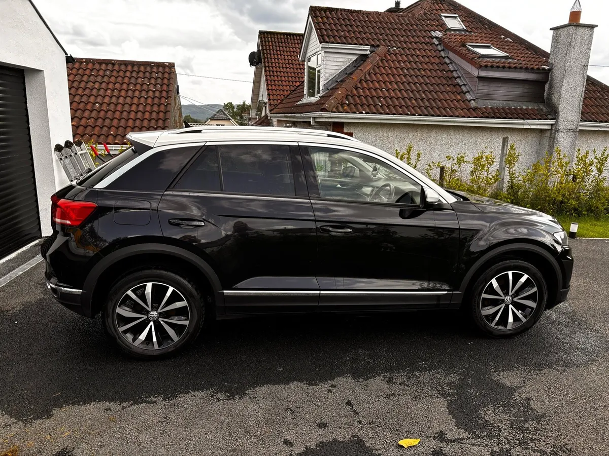 2018 Volkswagen T-Roc 1.0 TSI (Petrol) - Image 3
