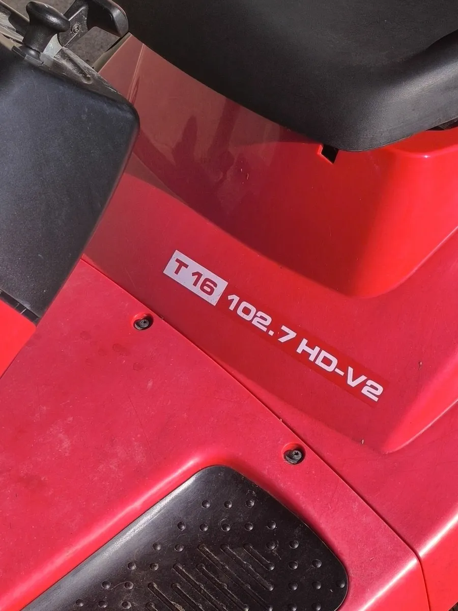 Solo by Alko  T16 102.7 HD-V2 Ride on lawnmower - Image 2