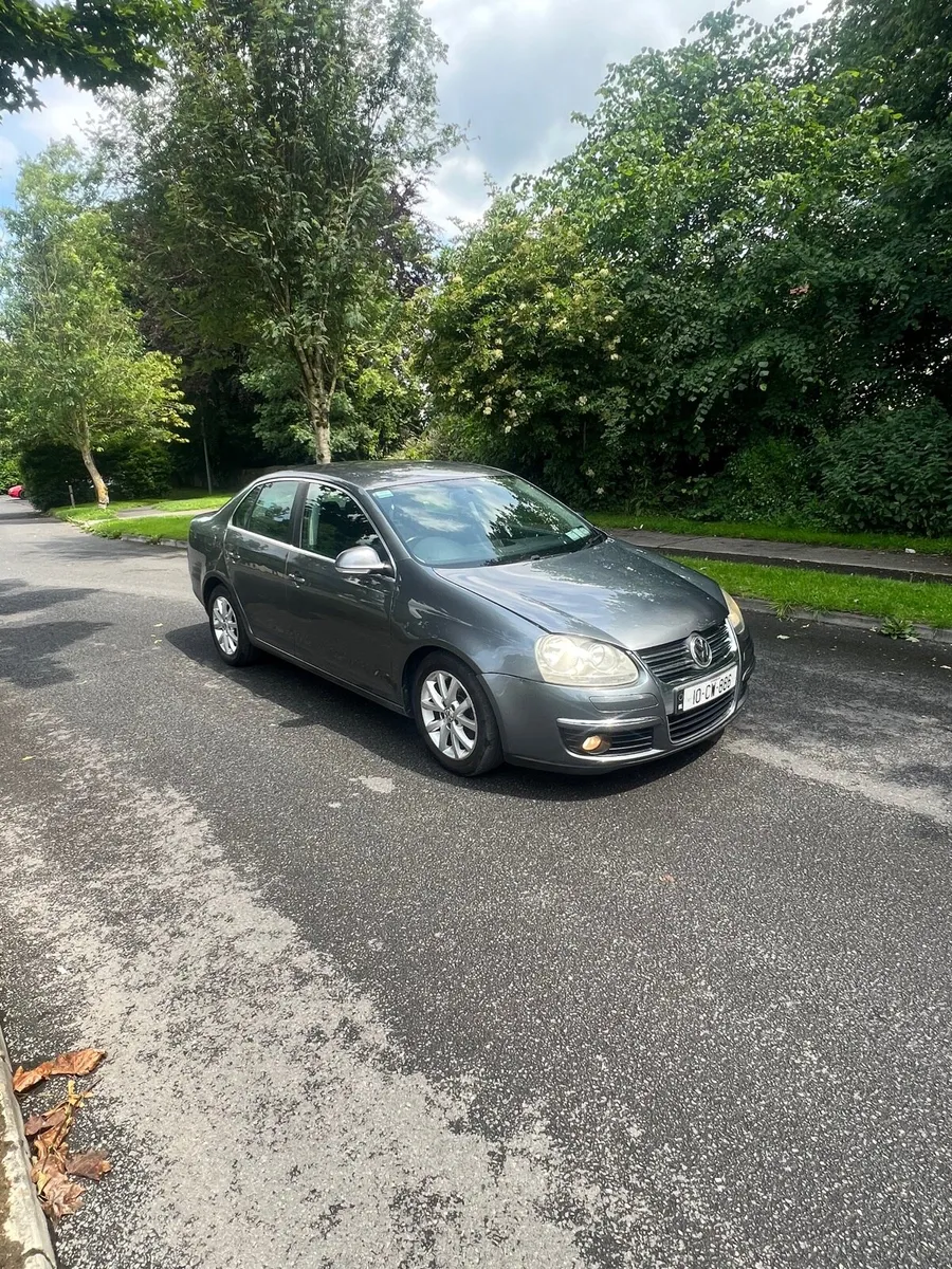10  VW JETTA 1.6TDI AUTOMATIC DSG NCT AND TAX - Image 2