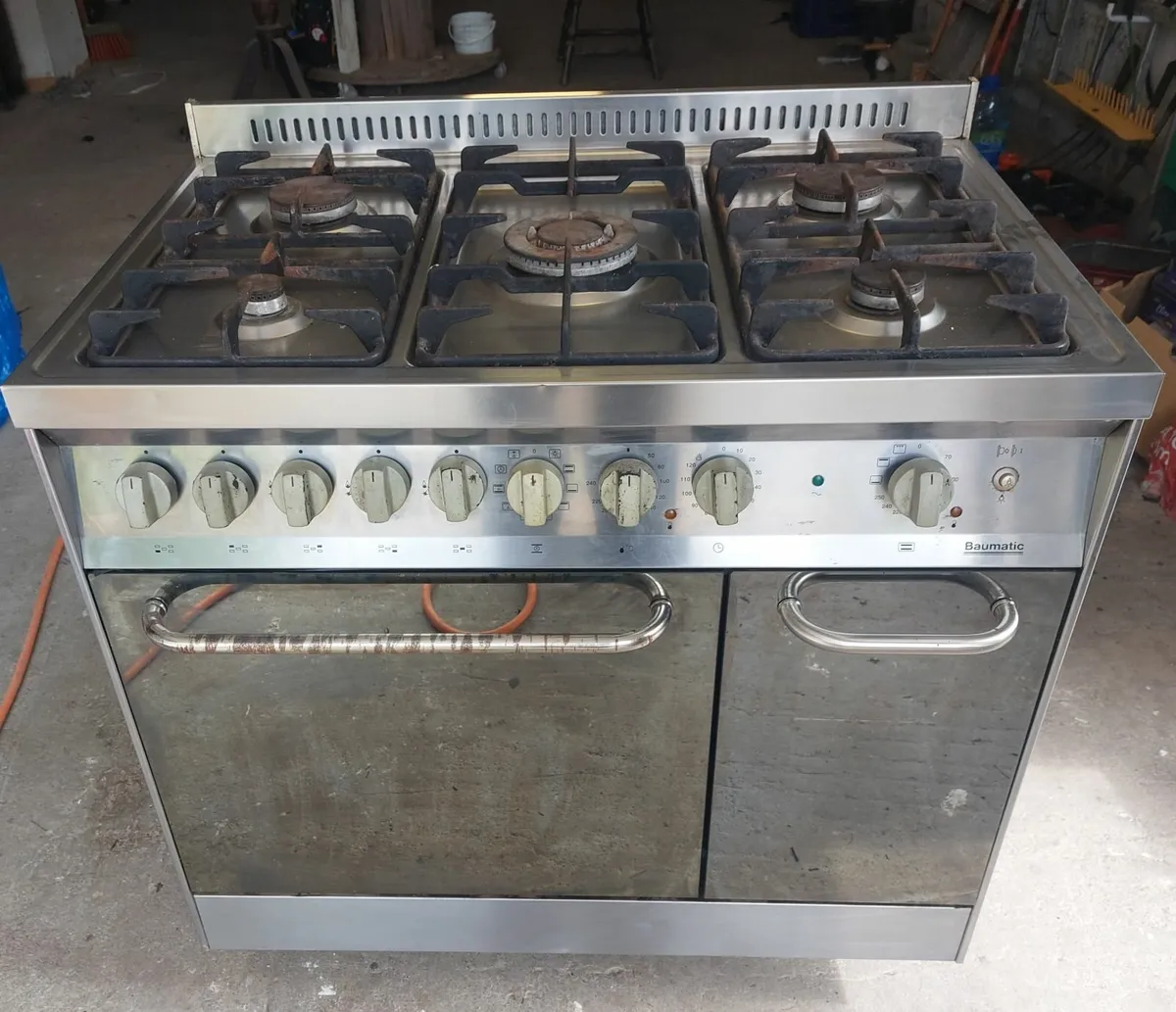 Baumatic stainless steel 5 ring gas cooker - Image 1