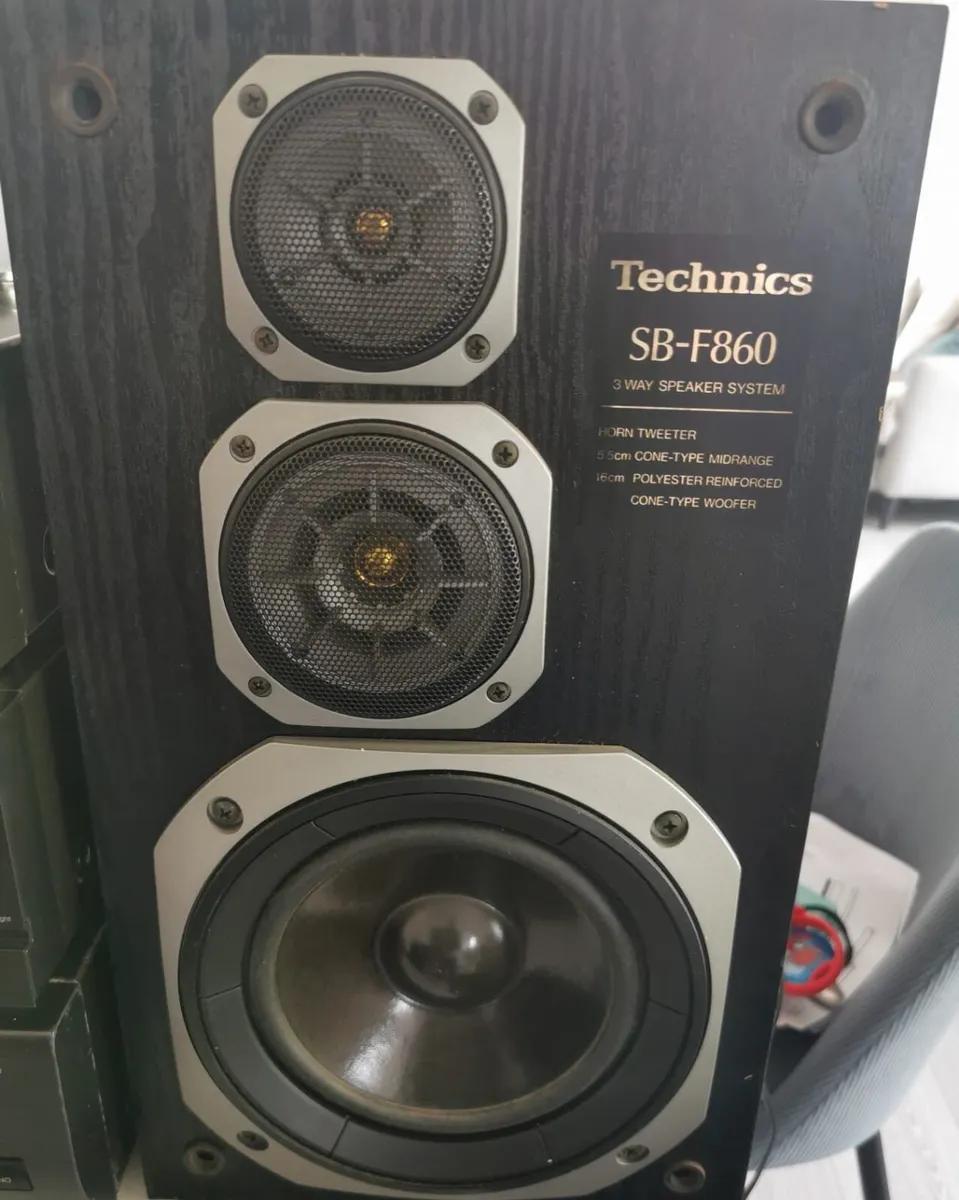 Technics Hi-Fi + Matching Speakers - Image 3