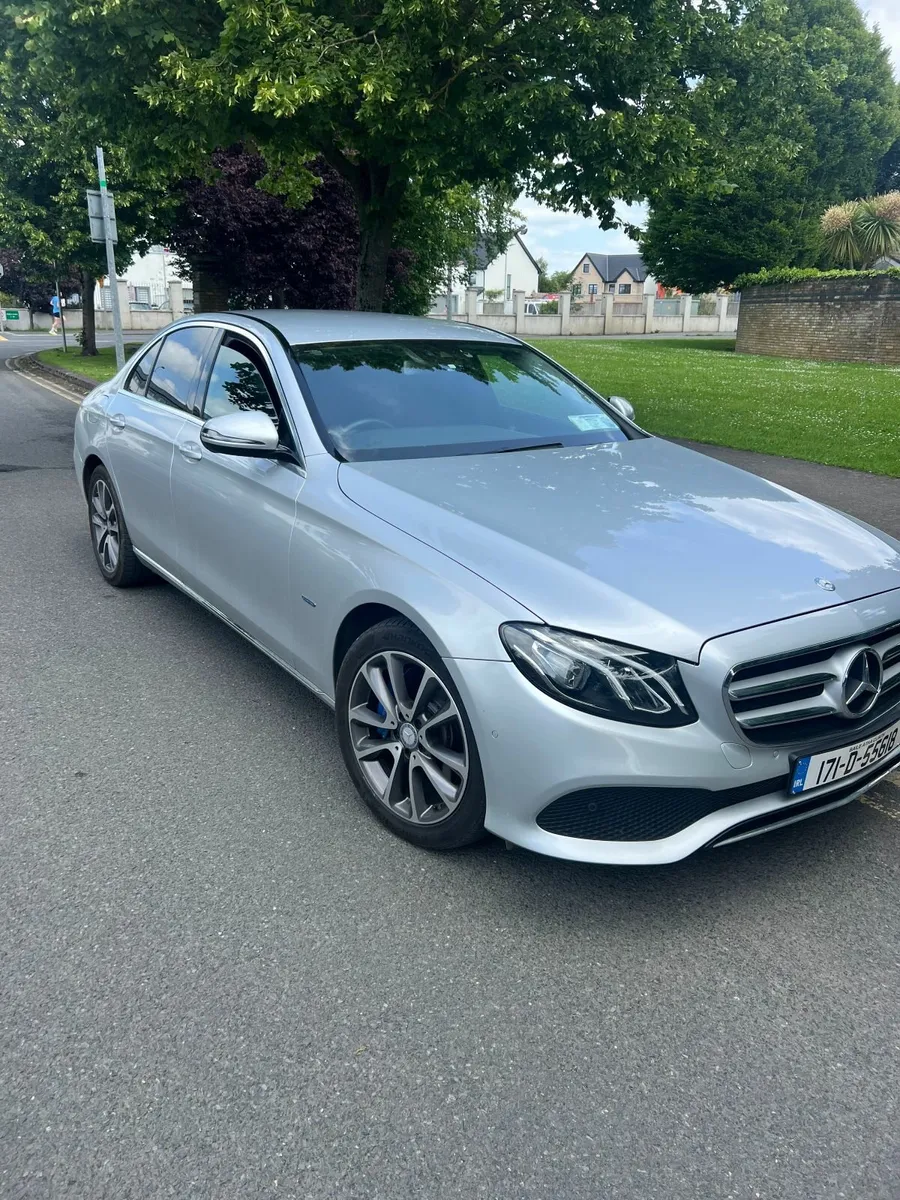 Mercedes-Benz E-Class 2017 2.0 Hybrid - Image 1