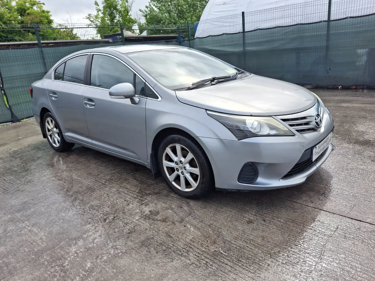 2012 Toyota Avensis  2.0 Diesel - Image 1