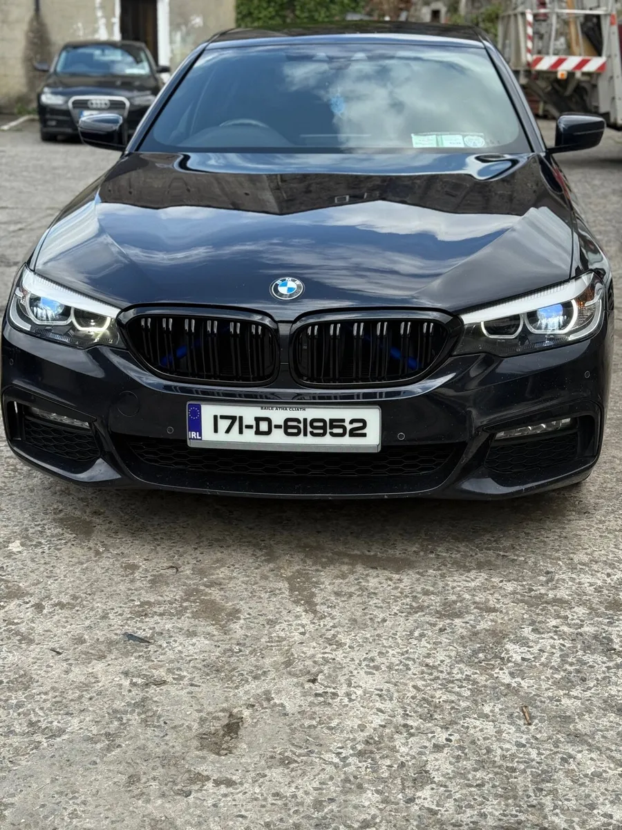 BMW G30 530E M 5-Series - Image 1