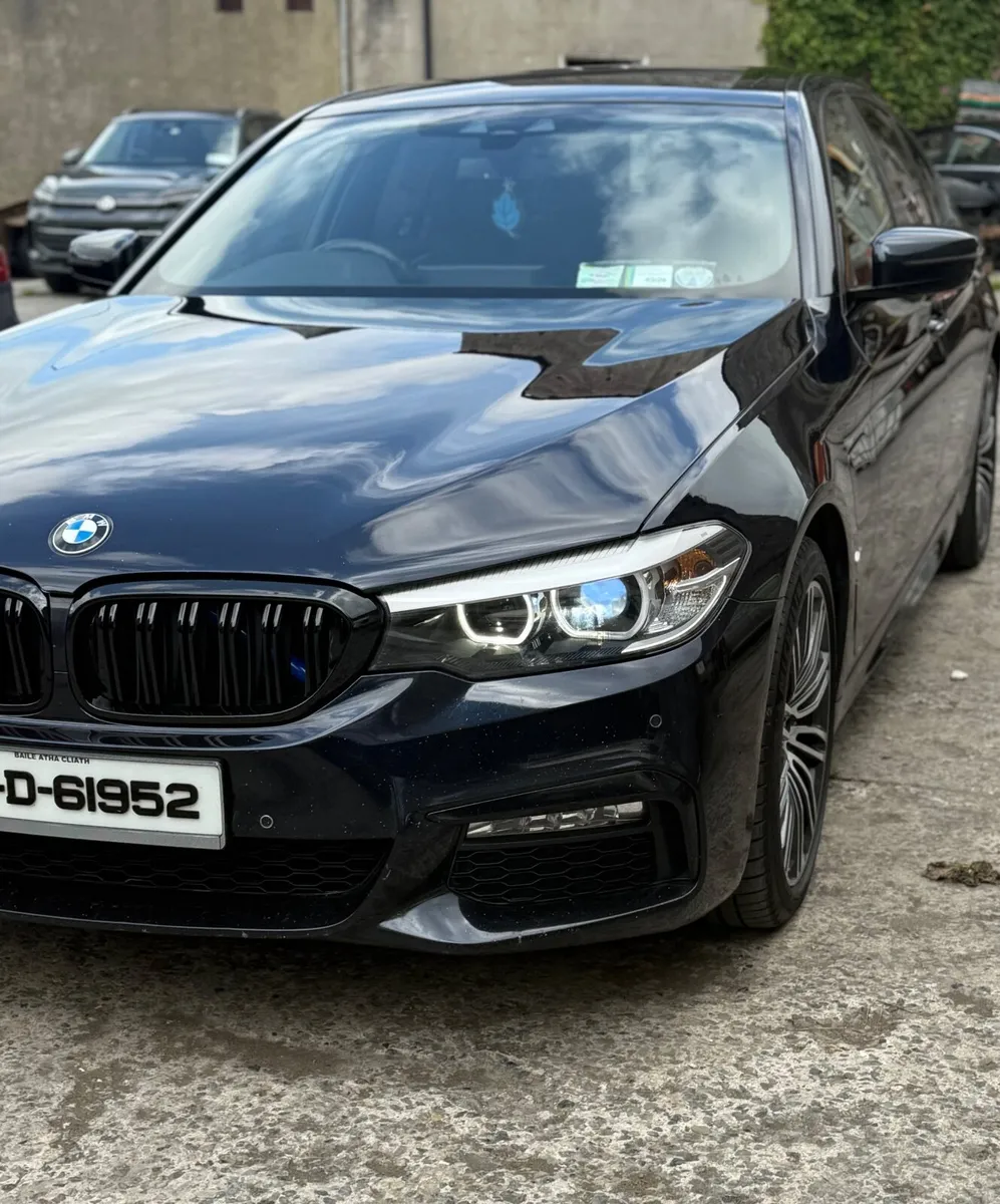 BMW G30 530E M 5-Series - Image 2