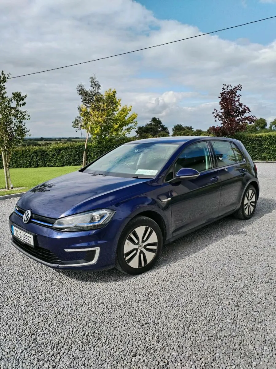 Volkswagen E-Golf - Image 2