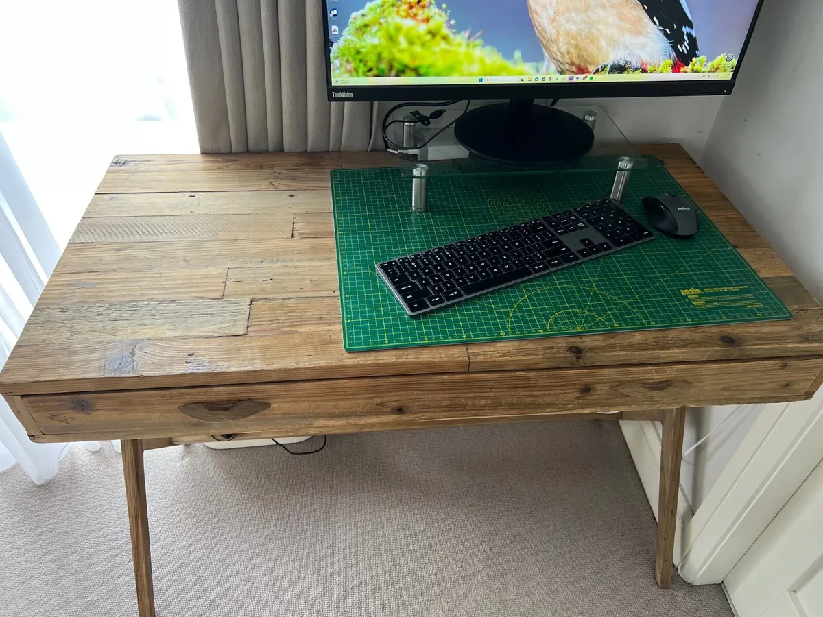 Wood desk - Image 3
