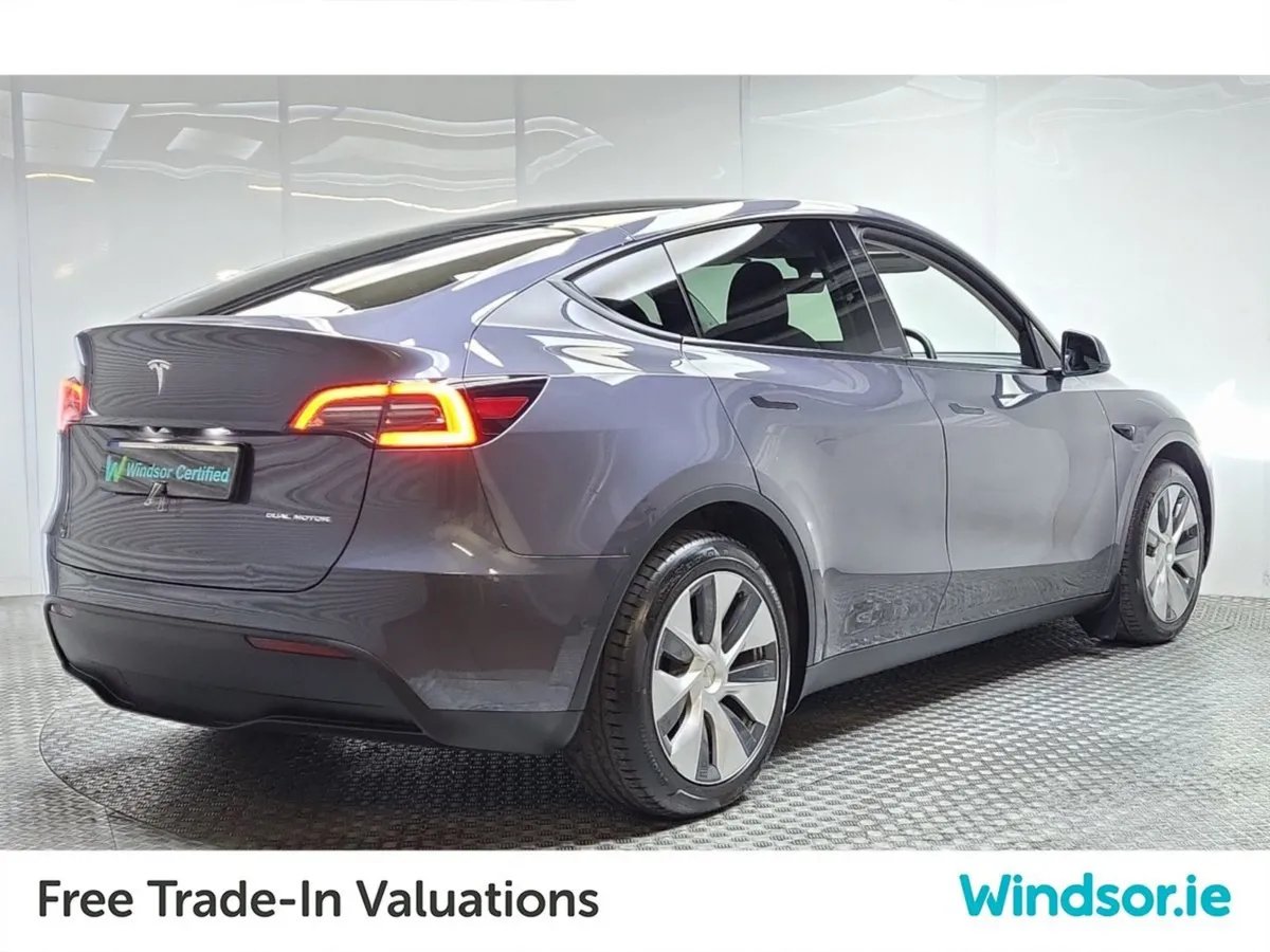 Tesla Model Y Long-range Dual Motor AWD - Image 4