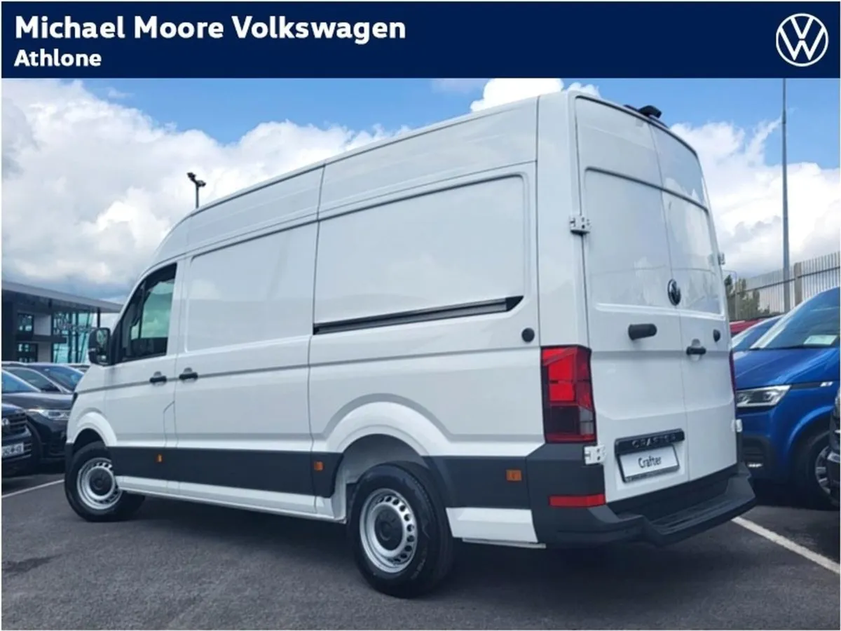 Volkswagen Crafter TL 30mwb 2.0tdi 140BHP 5DR (37 - Image 3