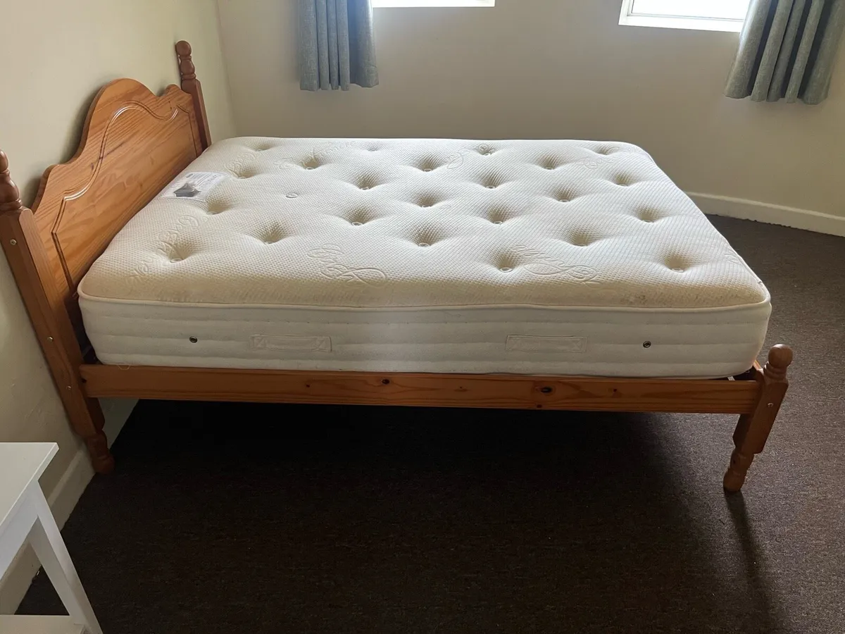 Free double bed with mattress - Image 2