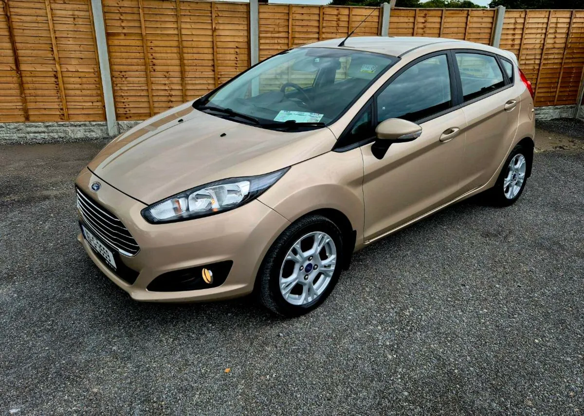 2016 FORD FIESTA (1.2PETROL) ZETEC - Image 4