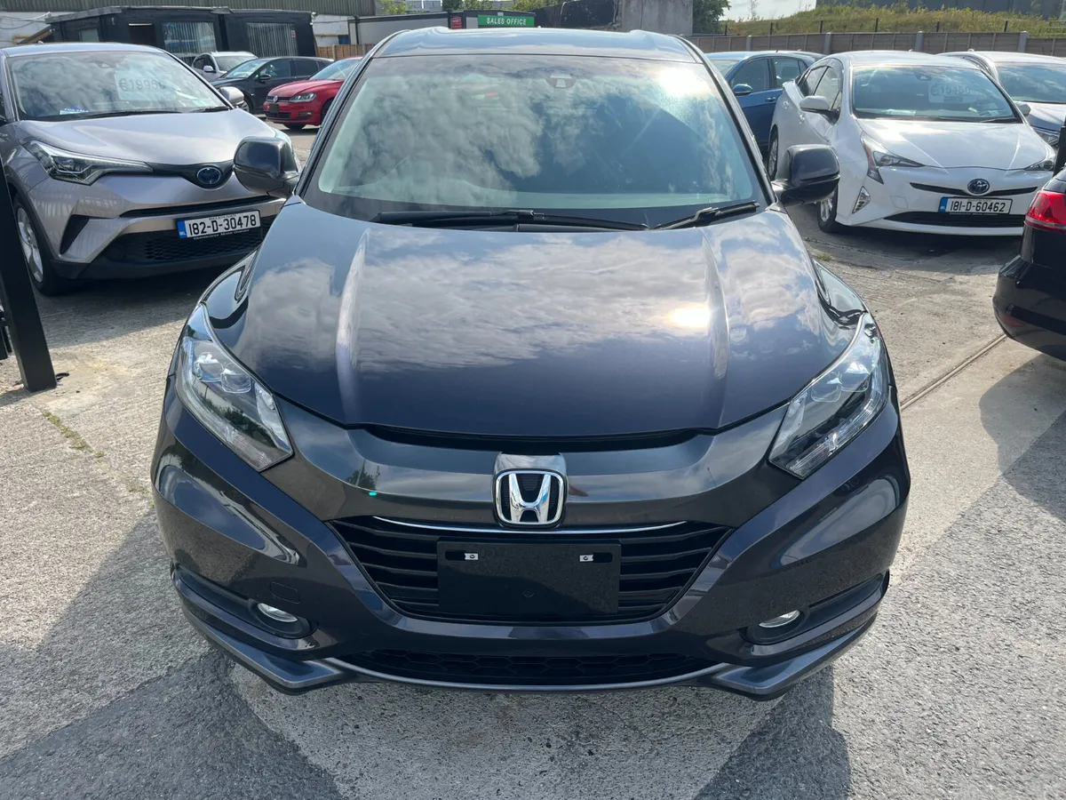 HONDA VEZEL 2014, 1.5 HYBRID AUTO LOW KMS - Image 2