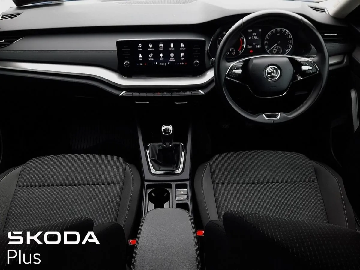 Skoda Octavia  petrol ambition 1.0tsi 110HP - Image 2