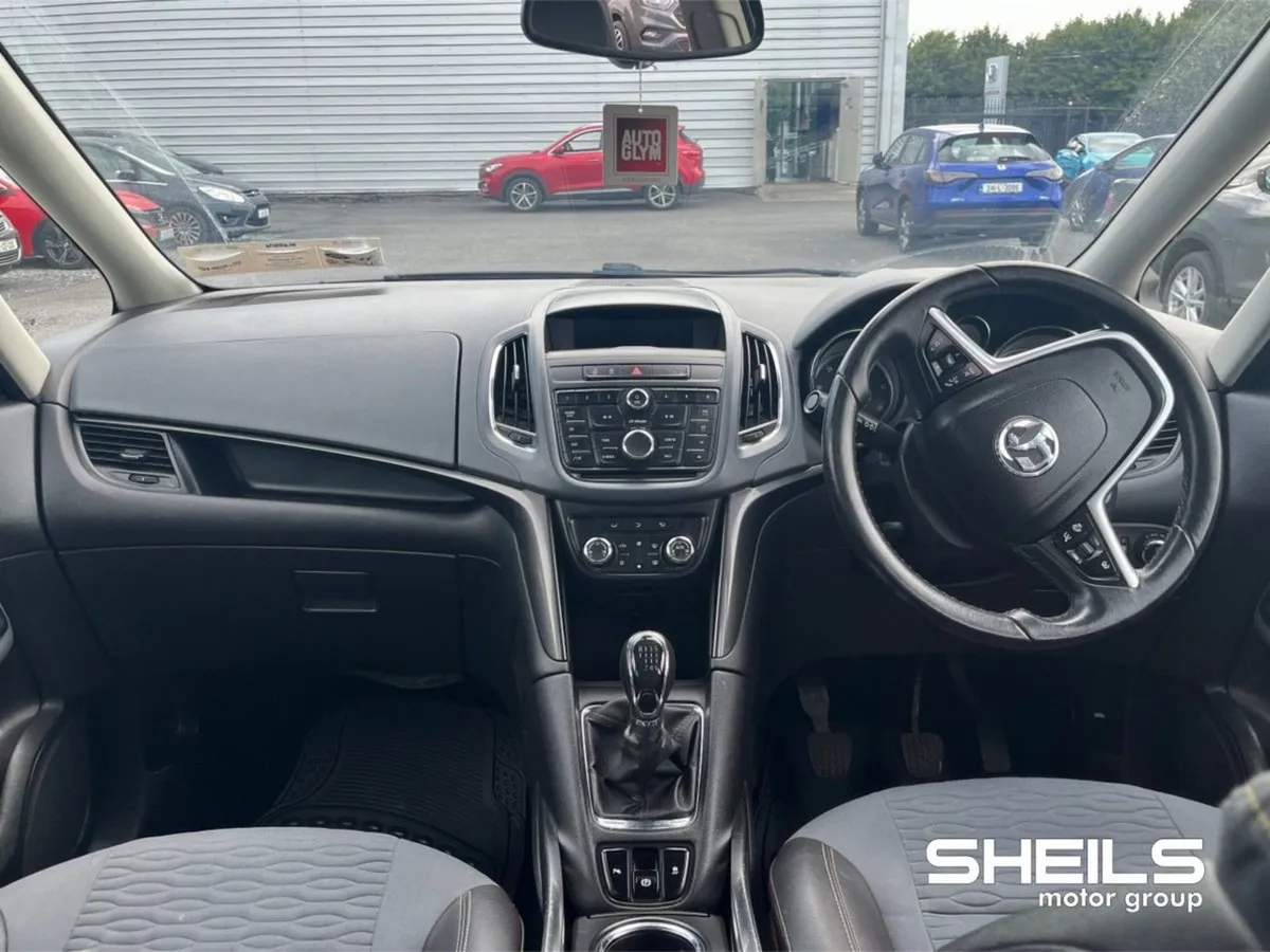 Vauxhall Zafira Zafira Tourer 2.0 Cdti SE 128 B - Image 3