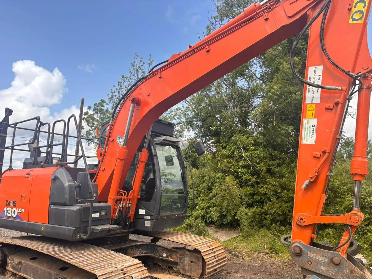 2020 Hitachi ZX130-6 - Image 1