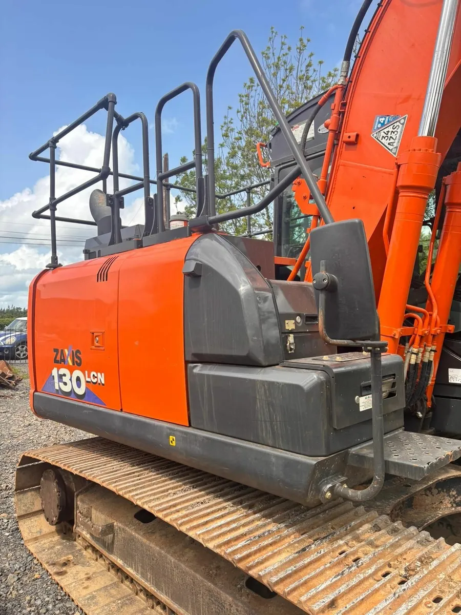 2020 Hitachi ZX130-6 - Image 3
