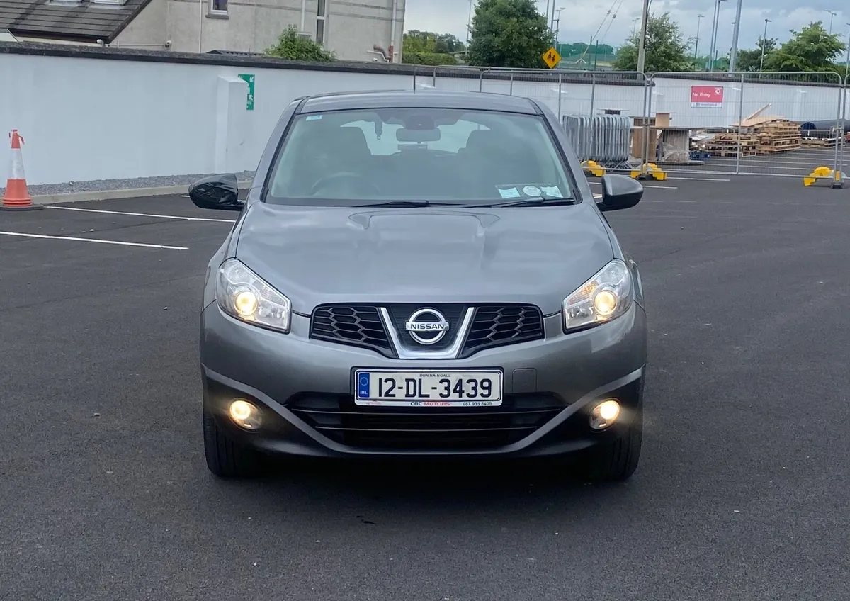 12 Nissan QASHQAI Diesel. Tax 11.25. - Image 3