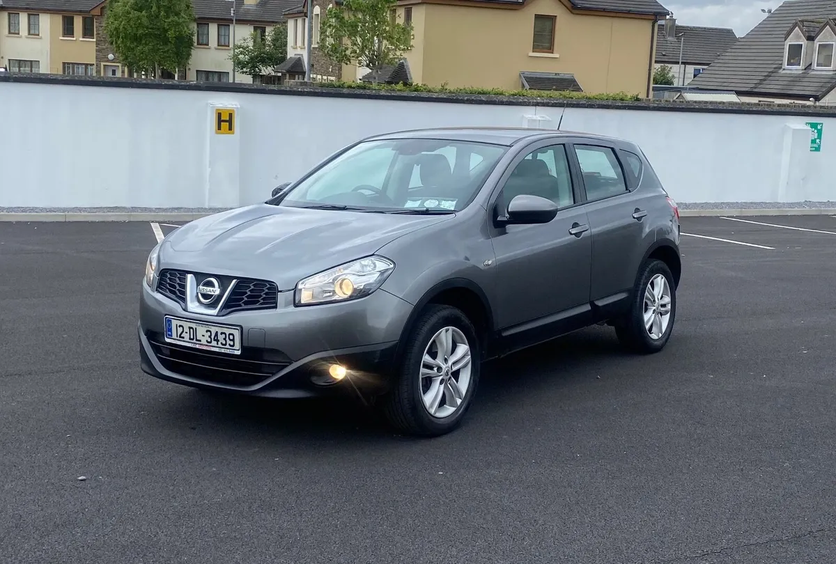 12 Nissan QASHQAI Diesel. Tax 11.25. - Image 4