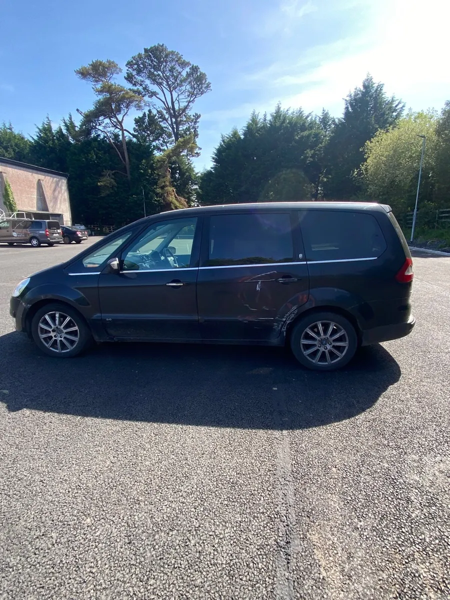 Ford galaxy - Image 3