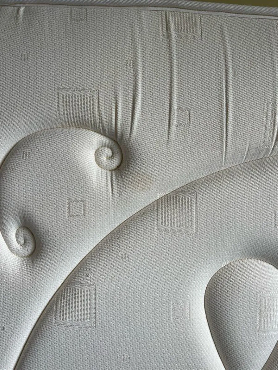 Double bed mattress - Image 3