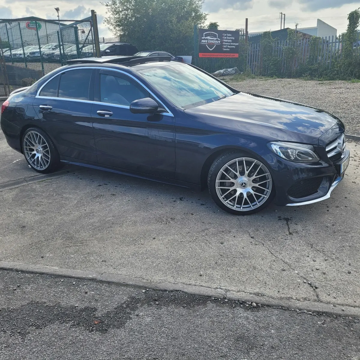 MERCEDES C220D AMG PREMIUM PLUS /PANORAMIC SUNROOF - Image 1