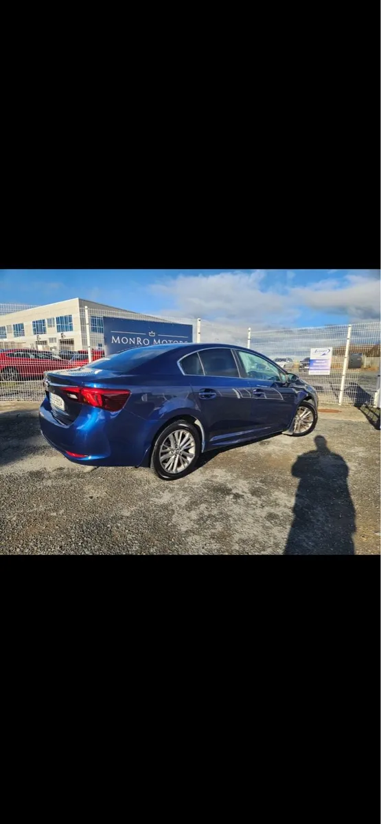 2015 Toyota Avensis  1.6d4d Luna Navi - Image 4