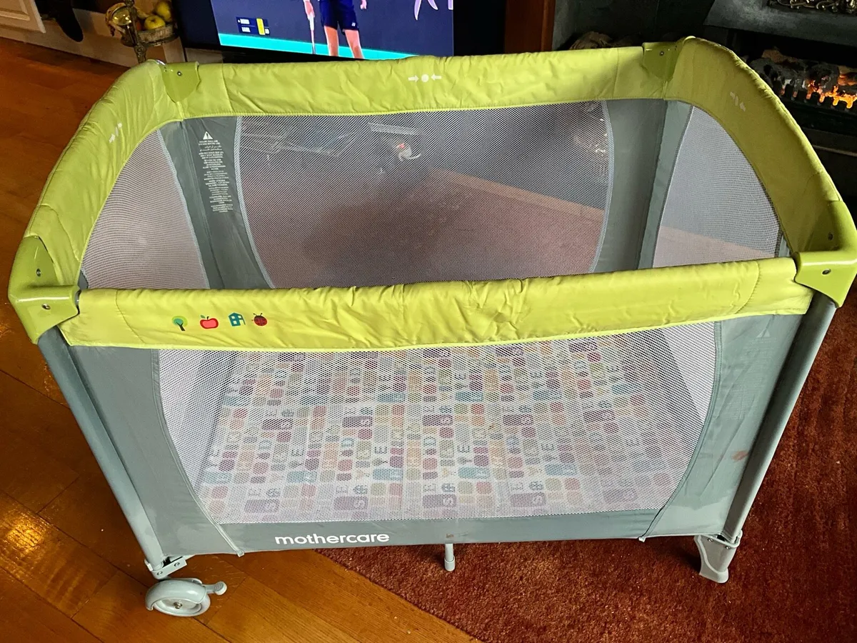 Travel Cot - Image 4