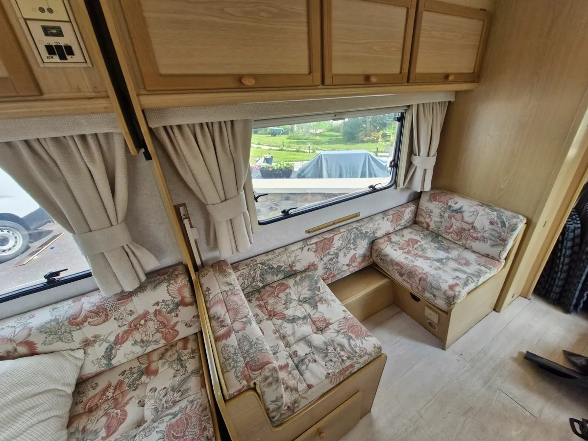 4 berth Caravan - Image 3