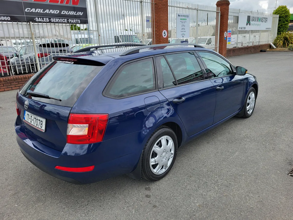 Skoda Octavia (6mts Warranty)estate Active 1.6 TD - Image 4