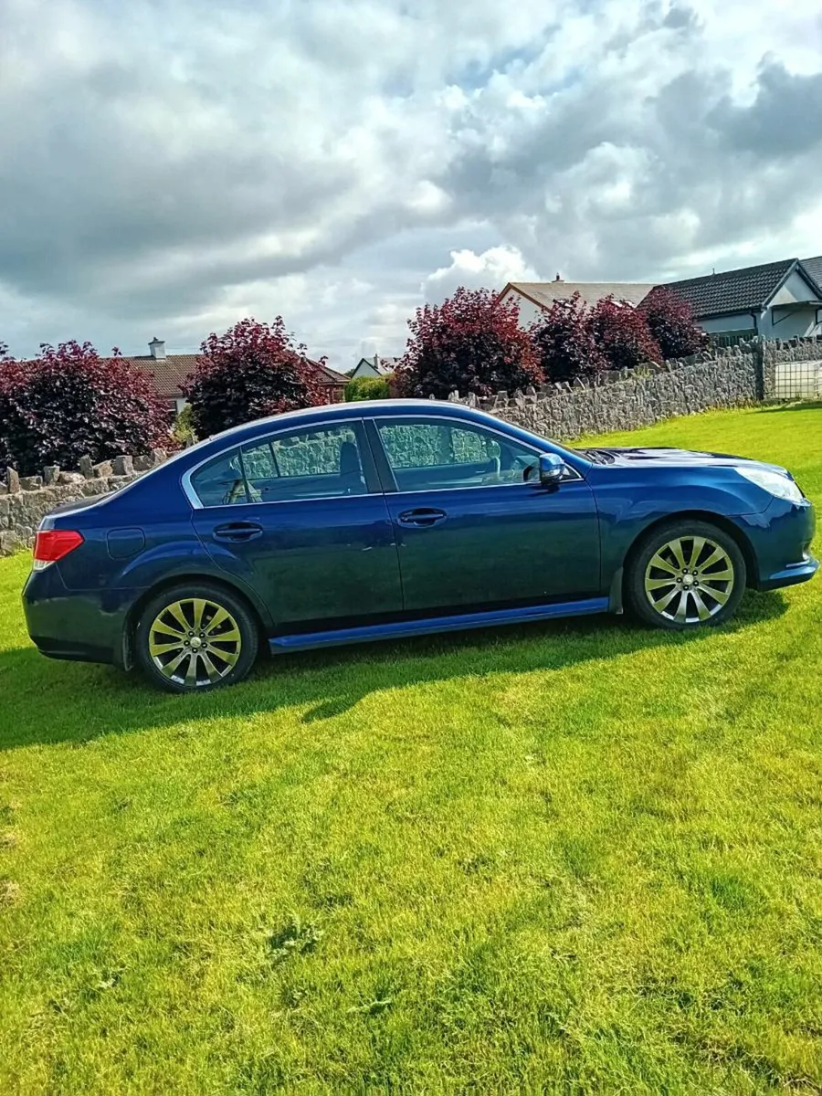 Legacy FSH AWD - Image 3