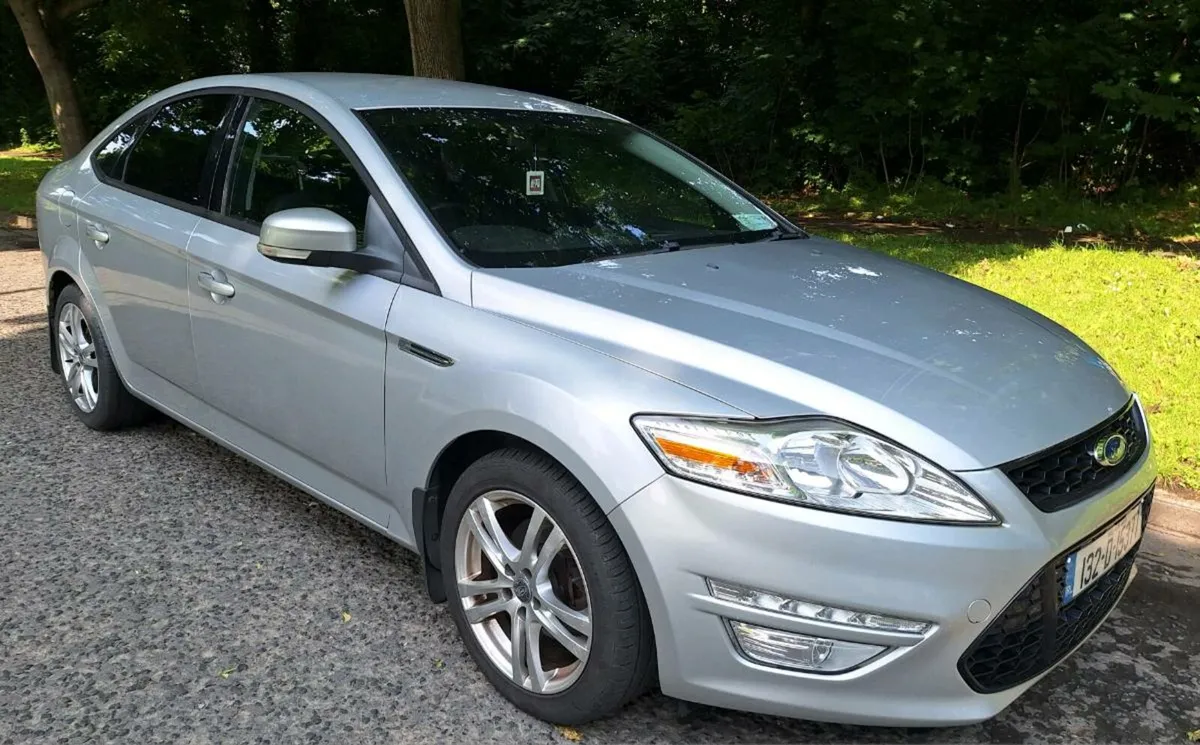 FORD MONDEO. NEW NCT. Zetec Hatchback - Image 2