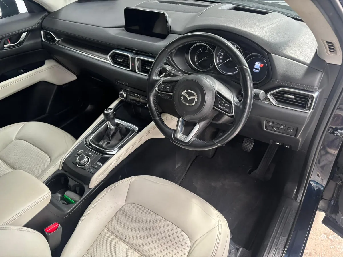 Mazda CX-5 2018. 2.0D.  PLATINUM LEATHER SEATS - Image 4