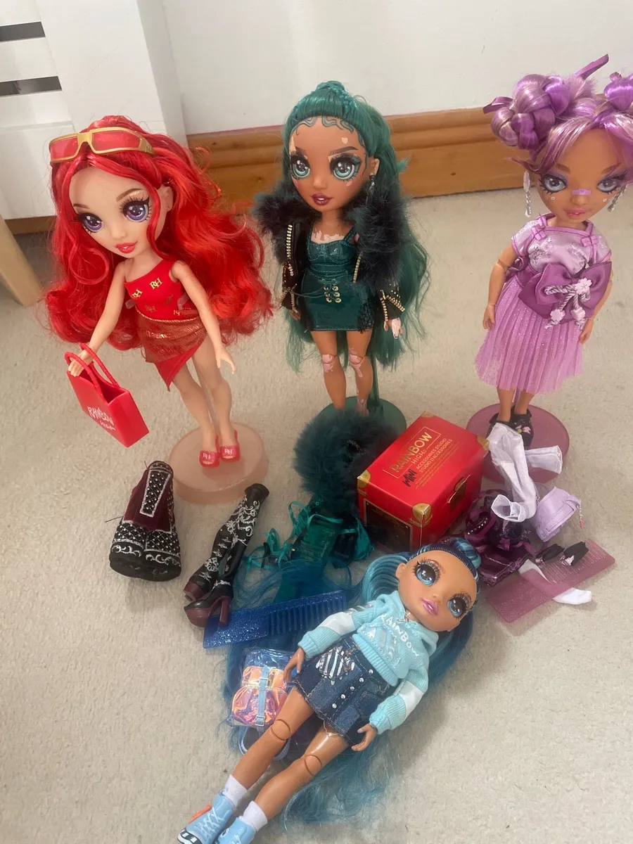 Rainbow high doll