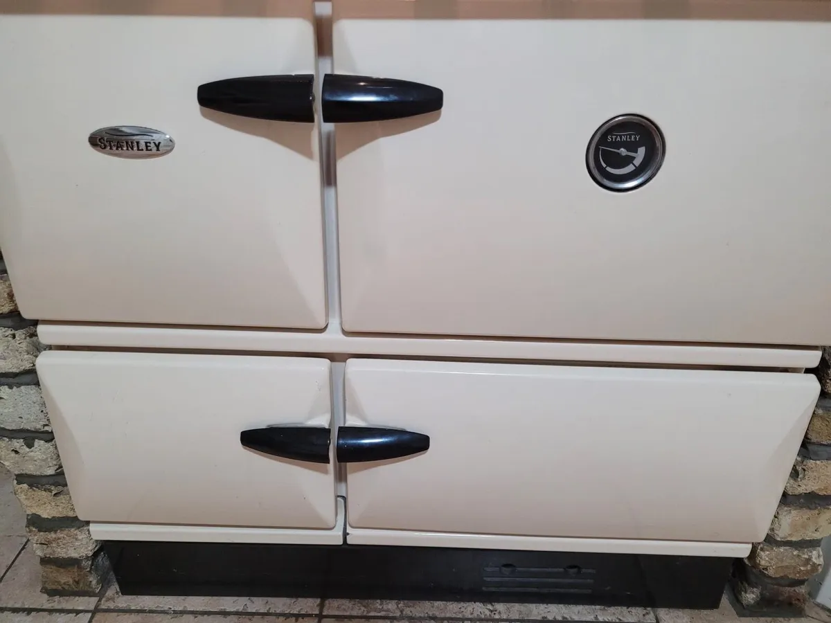 Stanley oil cooker - Image 2