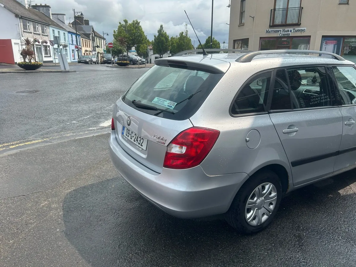 Skoda Fabia 1.2 petrol nct and tax - Image 3