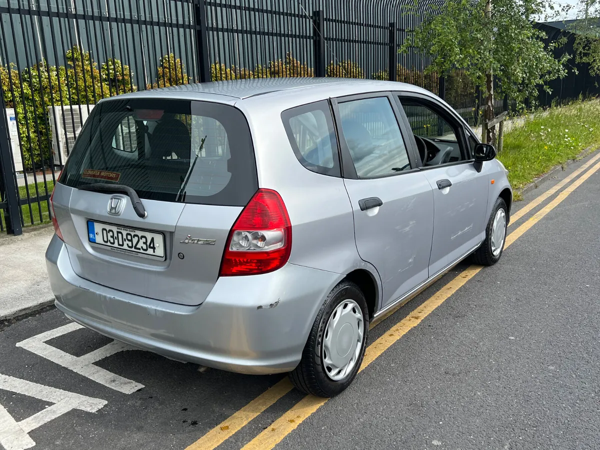 Honda Jazz 2003 122kms - Image 2