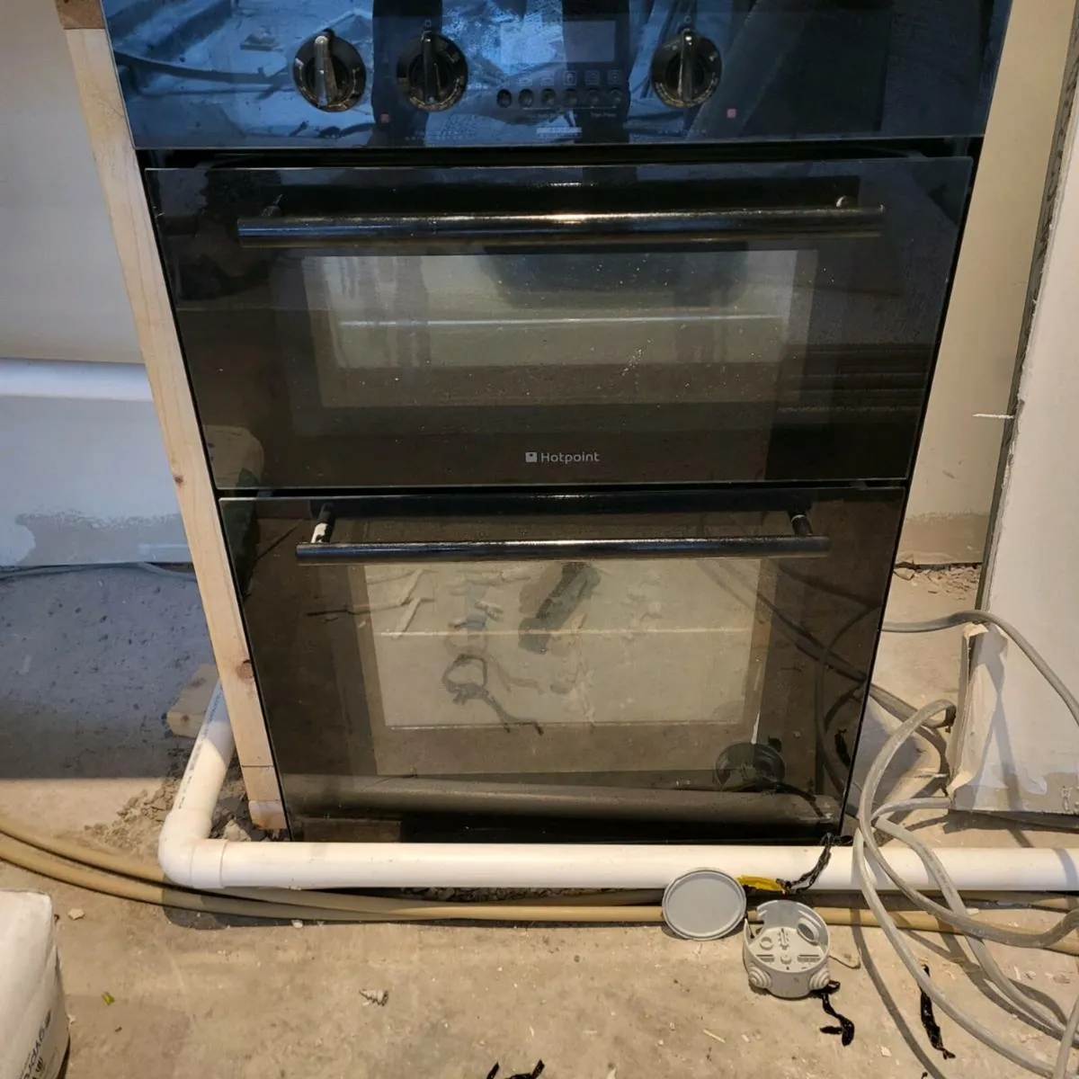 kitchen electrics - Image 1