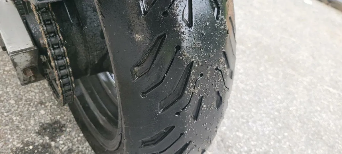 Yamaha FZ6 - Image 2