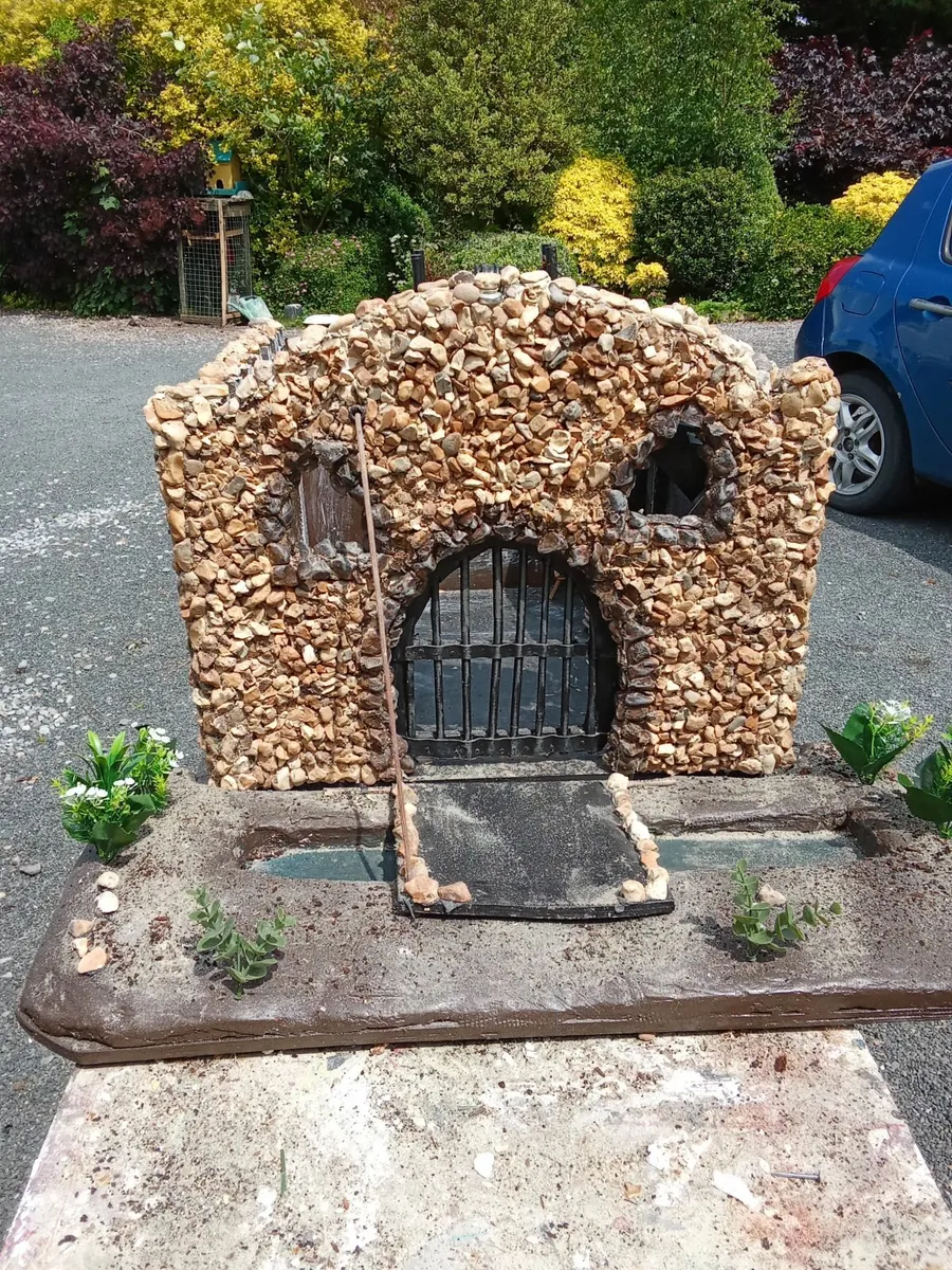 Childs play Castle - Image 3