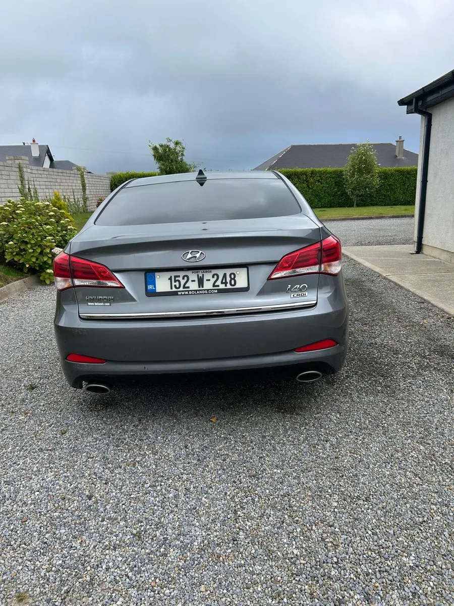 Hyundai i40 2015 1.7D 6 Speed Manual - Image 3